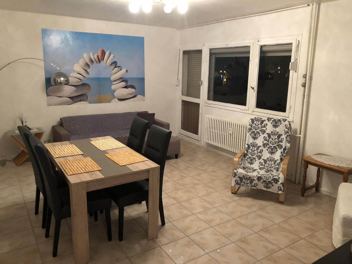 Appartements Le Verlaine Rombas Exteriör bild